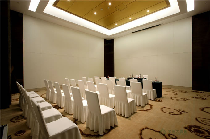 ���Ļ�����